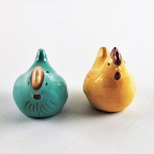 Ceramic mini Salt And Pepper Shaker Set